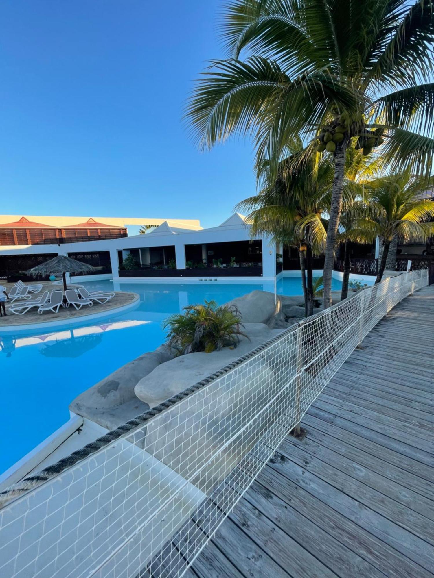 Studio 25 M Manganao Joela 4 Personnes Avec Machine A Laver (Adults Only) Saint-Francois  Exterior foto